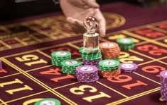 glory casino crazy casino presented on mobile device in Pakistan with slots and live games